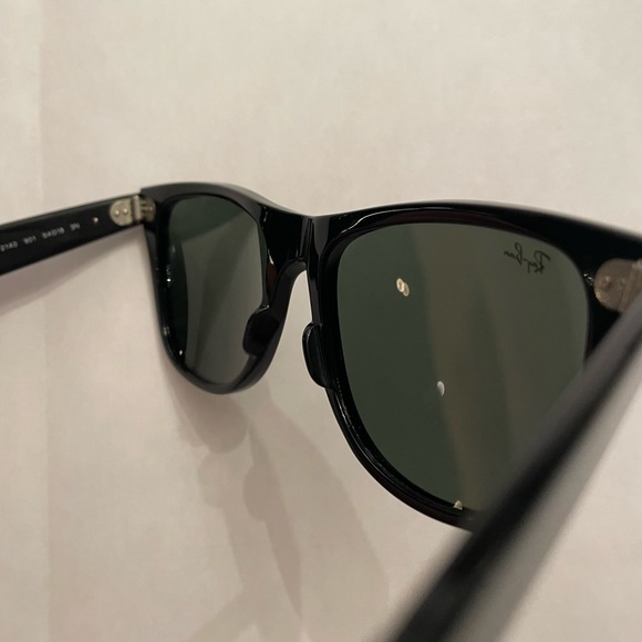 Ray-Ban Wayfarer RB2140 901 (54-18, 3N) - Picture 9 of 10